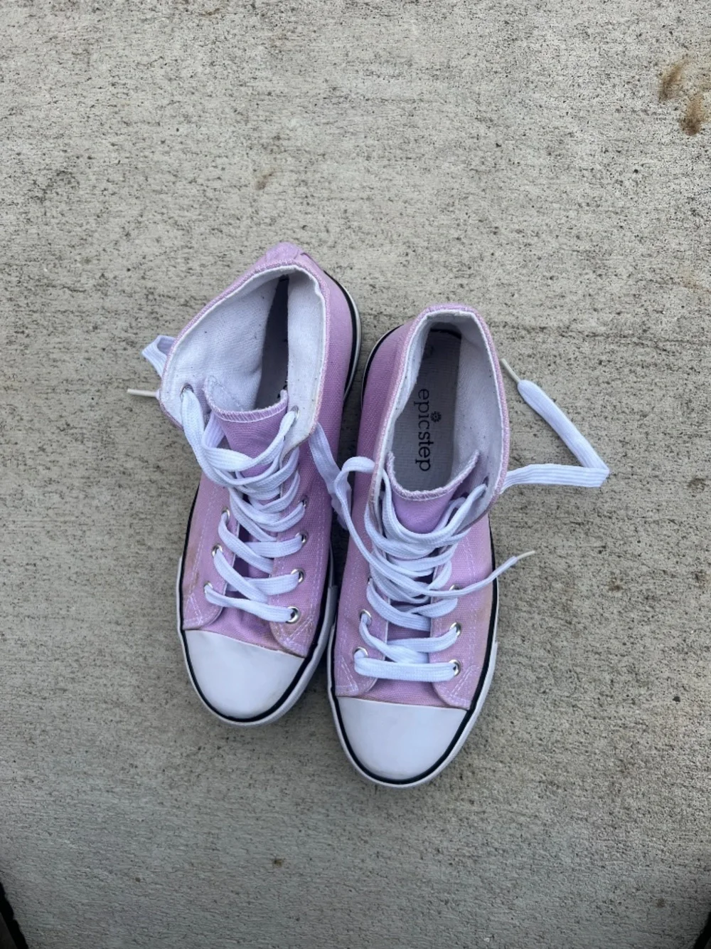 Women’s Purple/Pink High-Top Sneakers (Size 8)